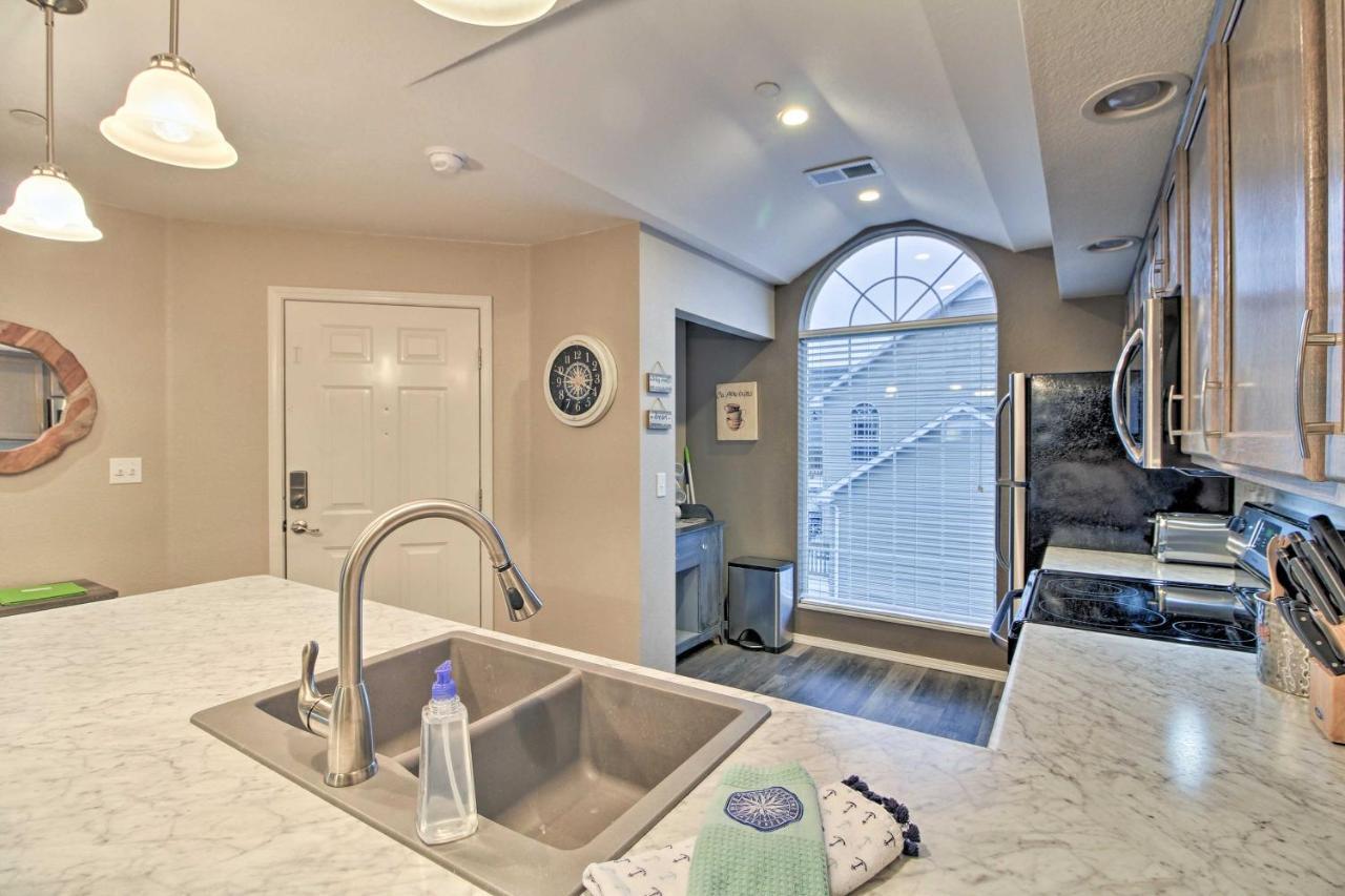 Updated Lake Taneycomo Condo With Screened Porch! Branson Exterior foto
